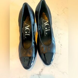 AGL Cap Toe Leather Pump Heel Made In Italy $300+ Atilio Gusti Leombruni 37